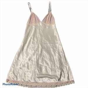 Oscar de la Renta Cream Pink Nightgown chemise S